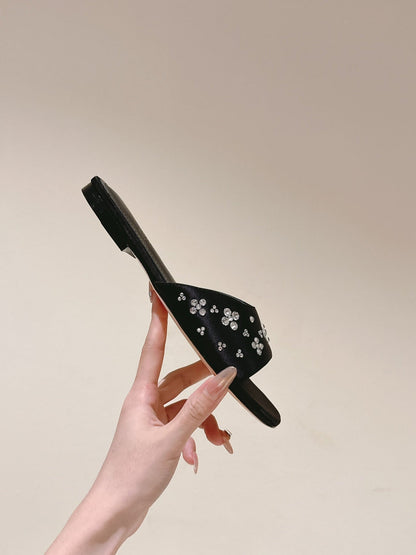 LV WOMEN FLAT MULE IN BLACK SATIN WITH RHINESTONE