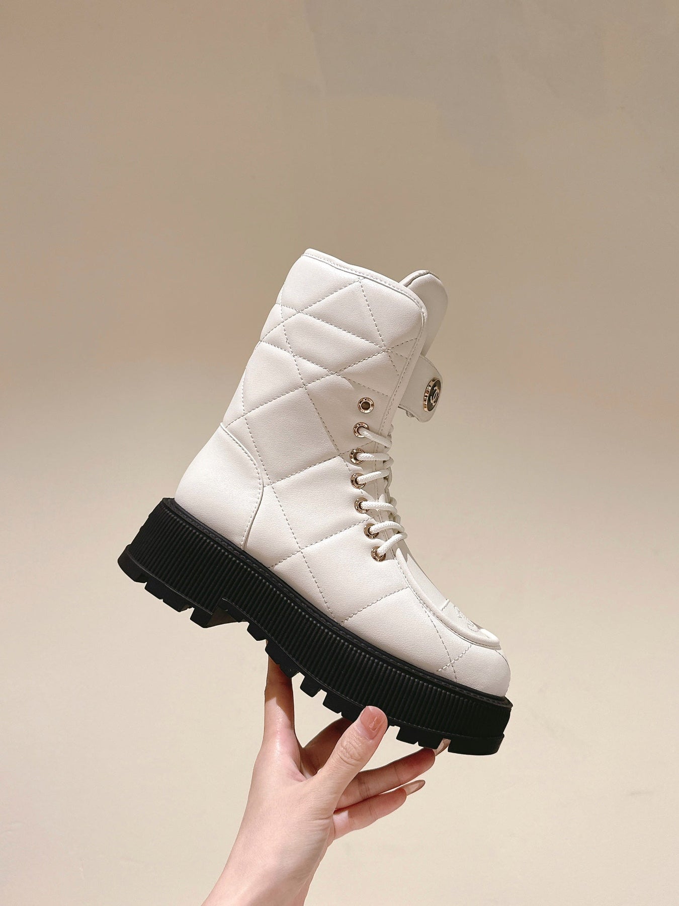 MARTIN BOOTS IN WHITE EMBROIDERED CALFSKIN