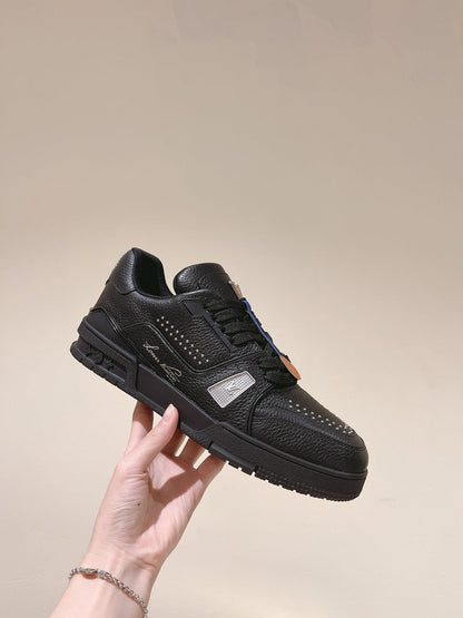 LV TRAINER SNEAKER IN BLACK CALFSKIN