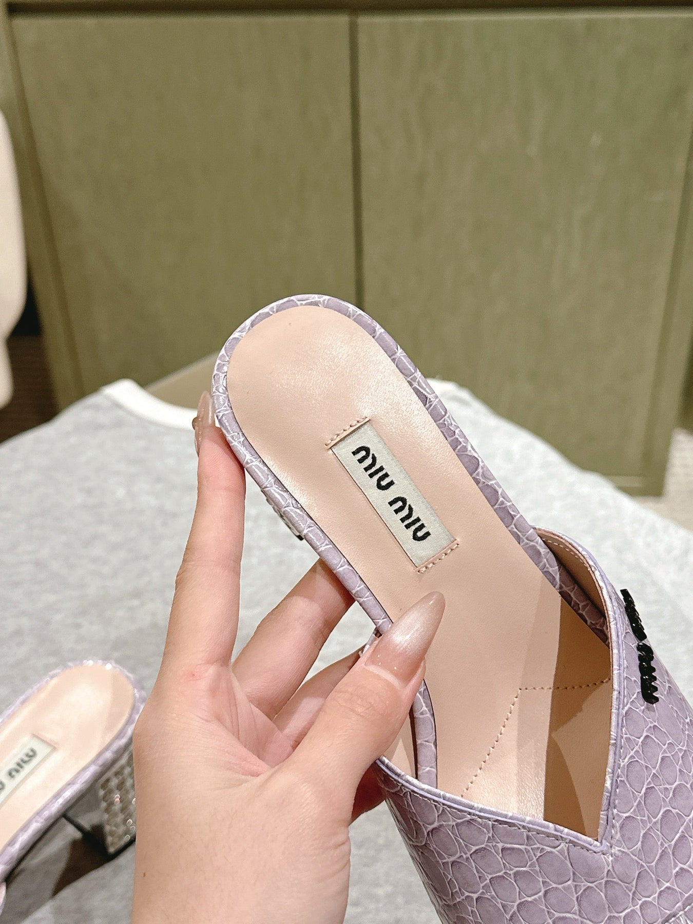 JEWELLED HEEL 55 MULE SANDALS IN PASTEL PURPLE CALFSKIN