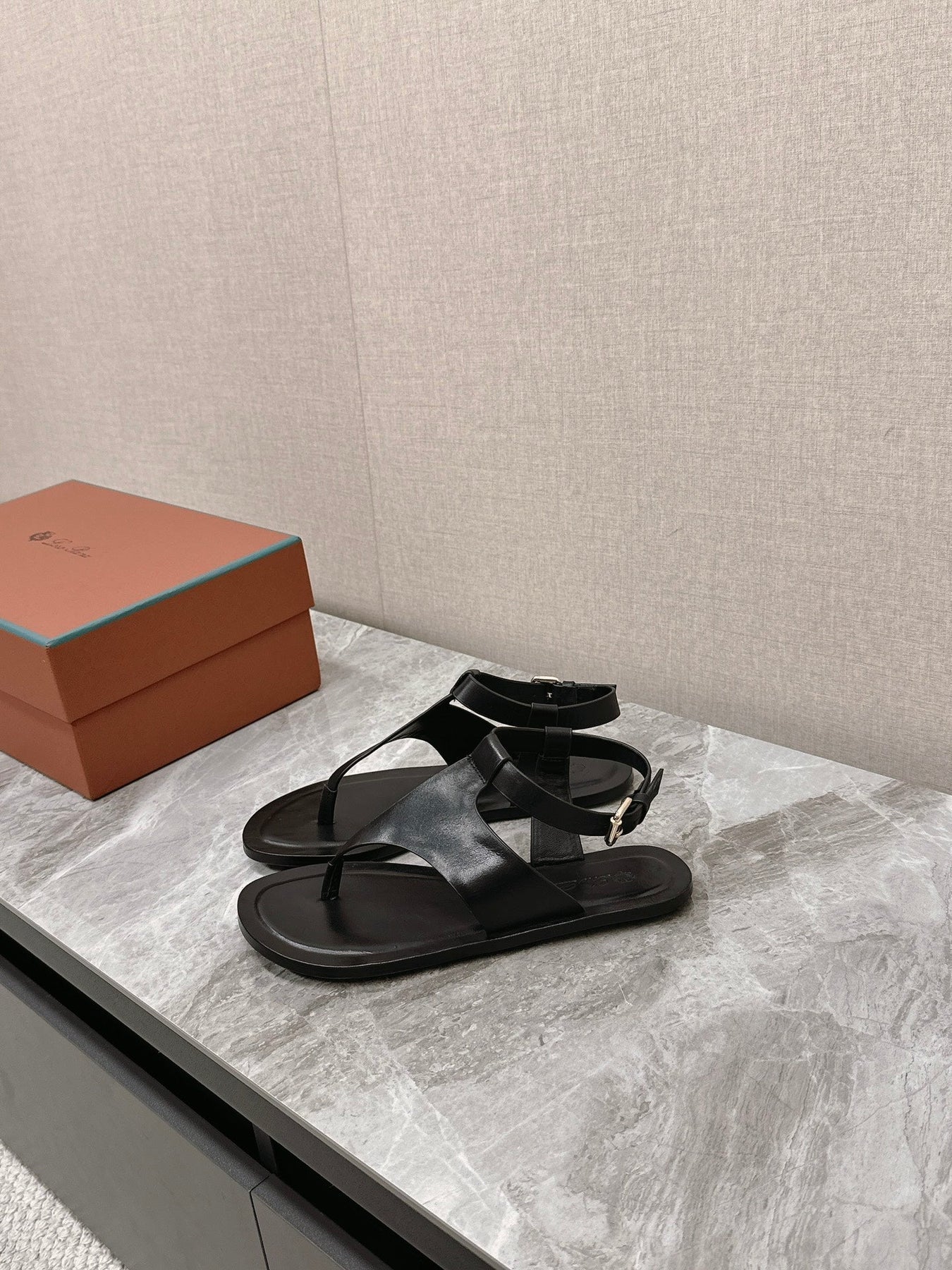 LP TRANI SANDALS BLACK CALFSKIN