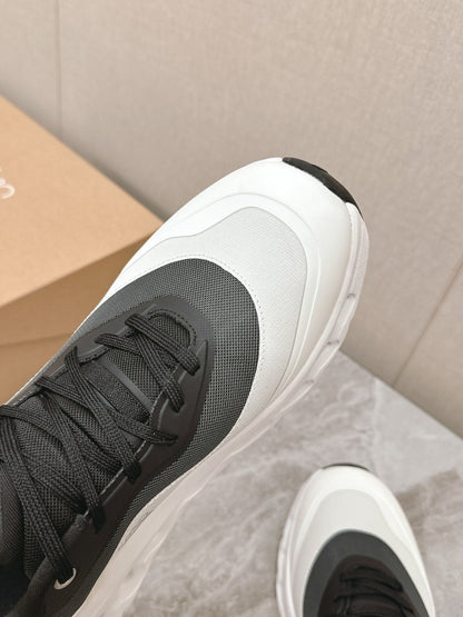 RUN SNEAKER IN WHITE MIX BLACK SUEDE AND MESH FABRIC