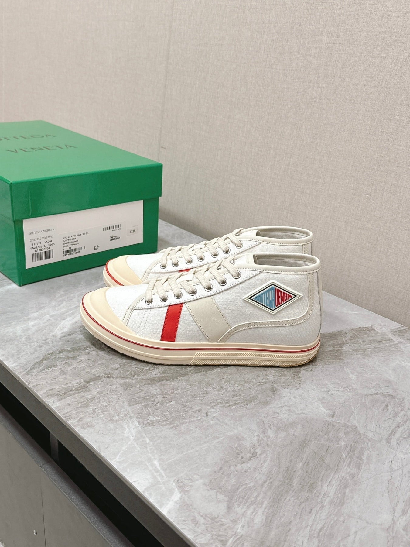 ELIOT SNEAKER IN WHITE MIX CHERRY RED CANVAS AND CALFSKIN