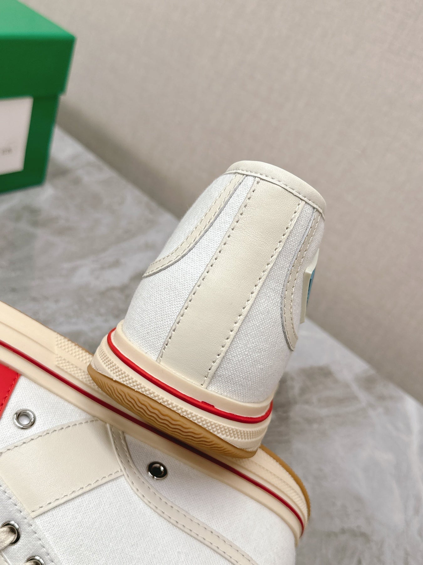 ELIOT SNEAKER IN WHITE MIX CHERRY RED CANVAS AND CALFSKIN