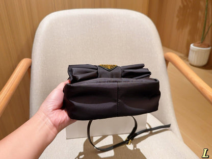 MINI BOW TOTE BAG 18 IN BLACK FABRIC