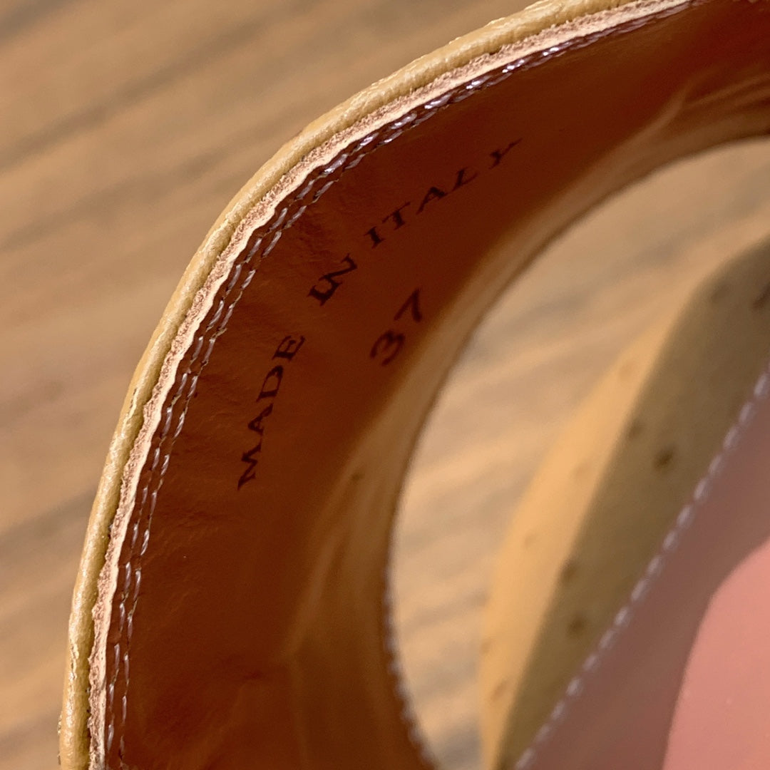 FLAT SLIPPERS IN LIGHT BROWN LAMBSKIN OSTRICH SKIN