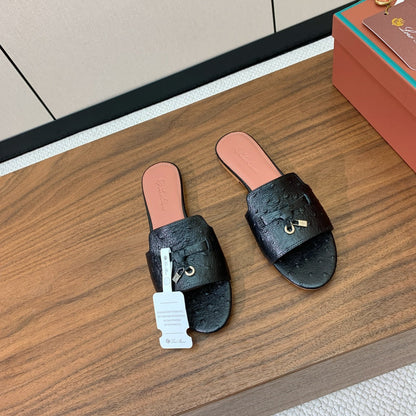 FLAT SLIPPERS IN BLACK LAMBSKIN OSTRICH SKIN