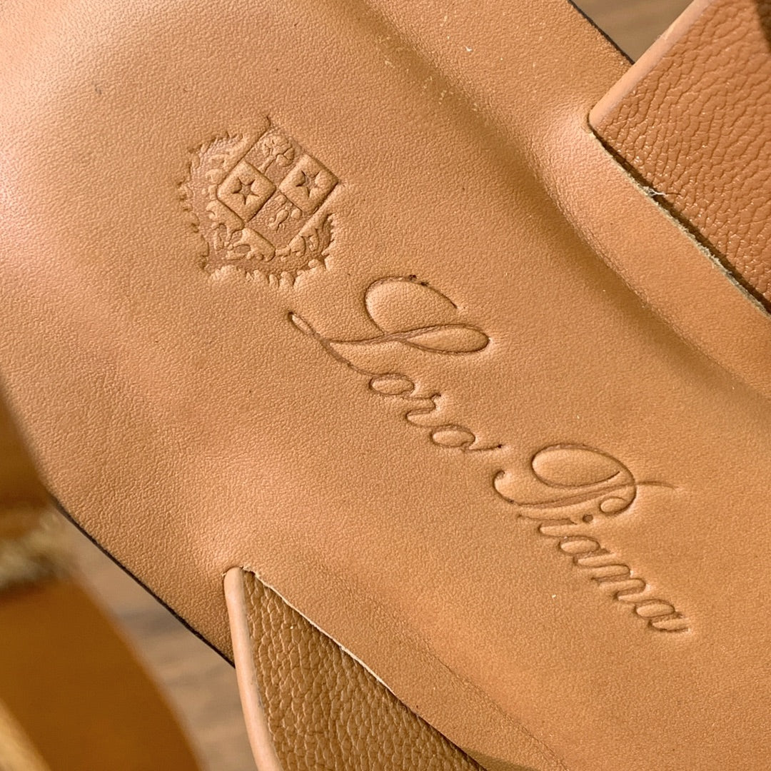 FLIP FLOPS SANDAL IN LIGHT BROWN CALFSKIN