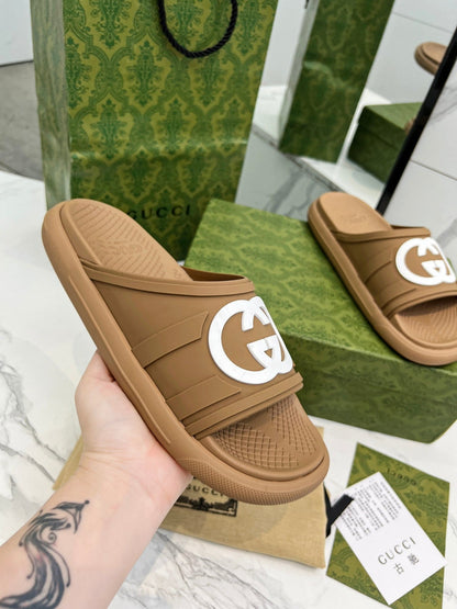PLATFORM SLIPPERS IN PEANUT BROWN IMPORTED TPU