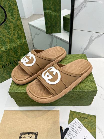 PLATFORM SLIPPERS IN PEANUT BROWN IMPORTED TPU