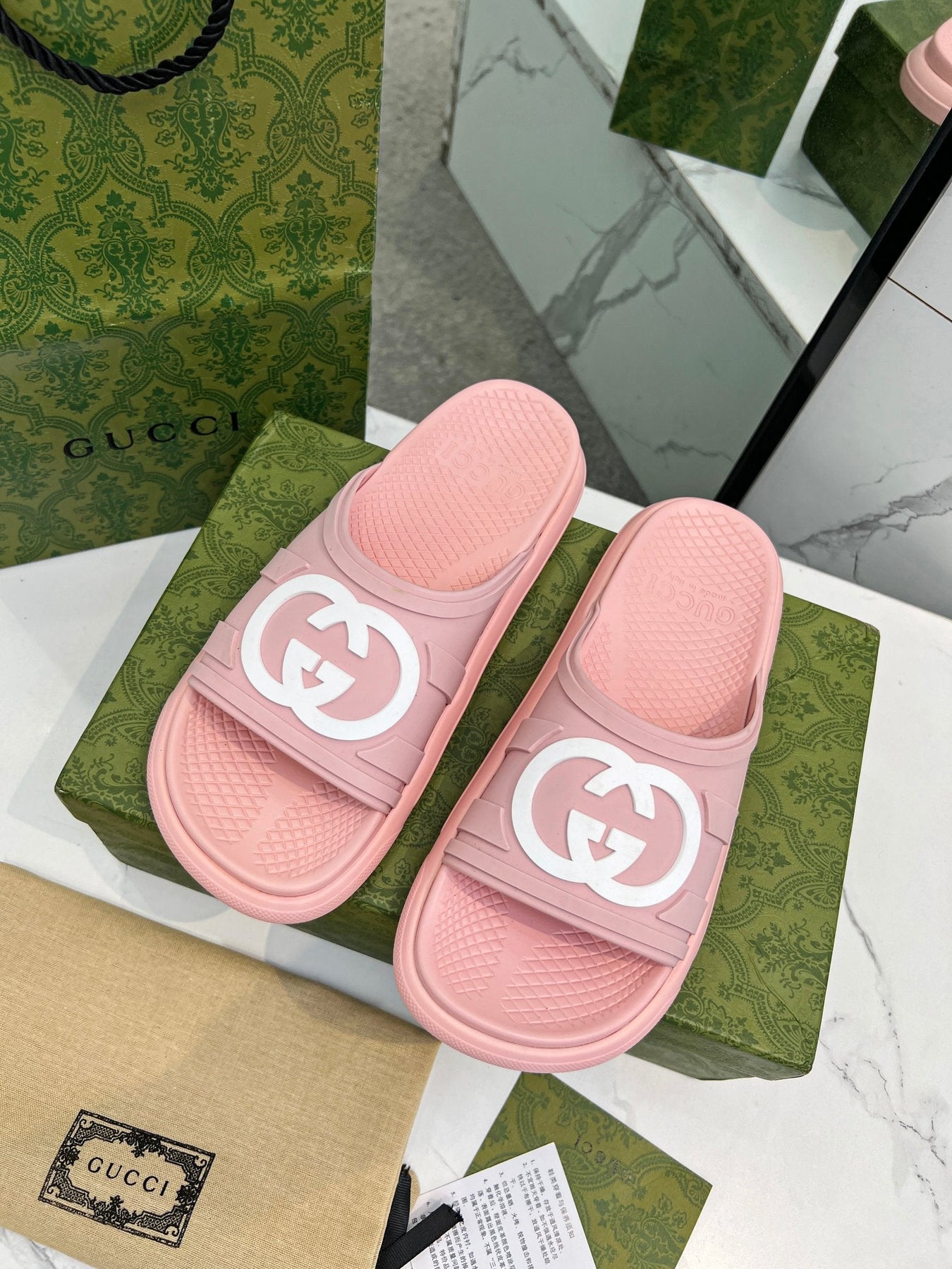 PLATFORM SLIPPERS IN LIGHT PINK IMPORTED TPU