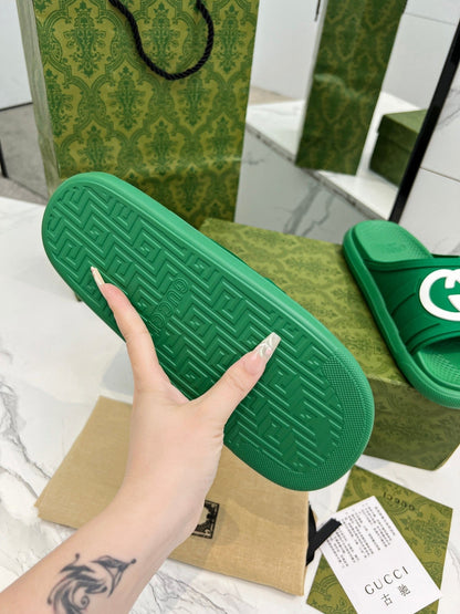 PLATFORM SLIPPERS IN EMERALD GREEN IMPORTED TPU