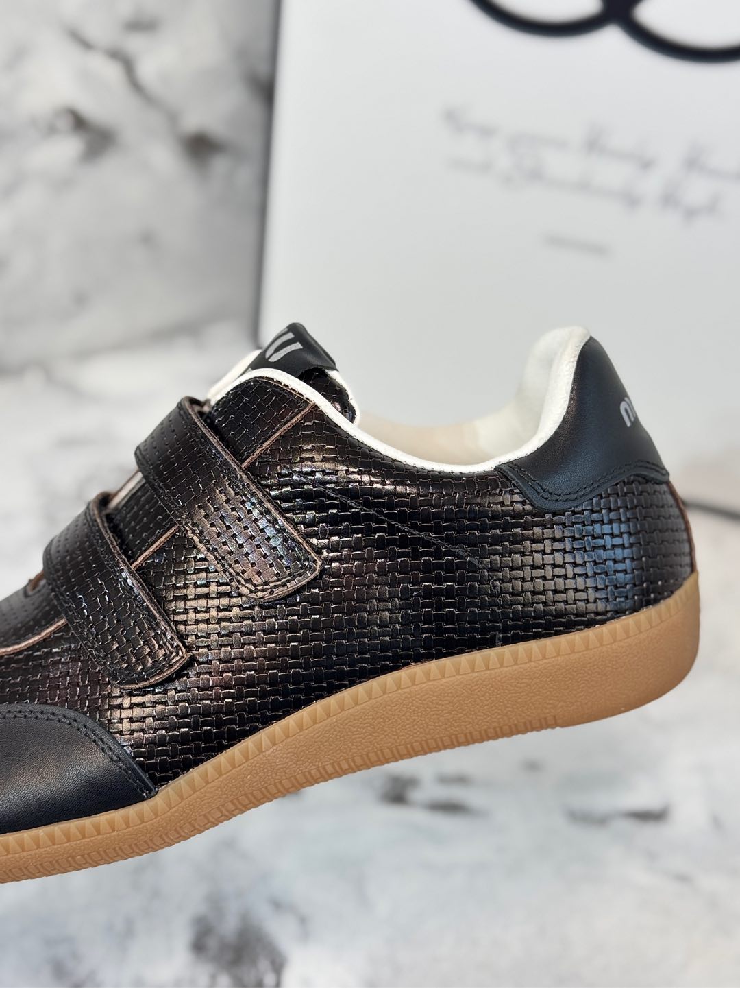 RETRO SNEAKERS WITH RIPTAPE STRAPS IN BLACK LAMBSKIN KNITTED PATTERN