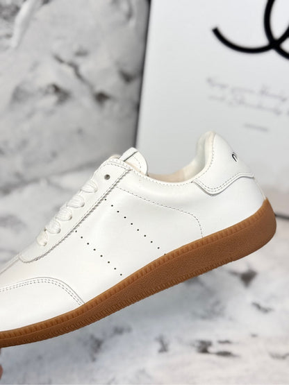 RETRO SNEAKERS IN WHITE SMOOTH LAMBSKIN