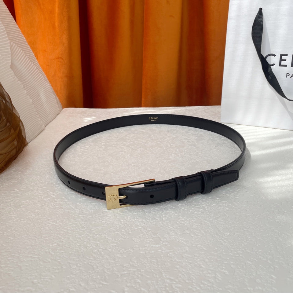 BELT 18MM IN BLACK CALFSKIN WITH RECTANGULAR BUCKLE EMBOSSED LOGO