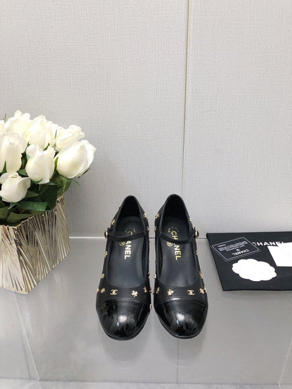 MARY JANE BLACK LAMBSKIN ATTACH METAL