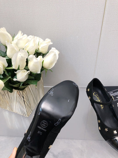 MARY JANE BLACK SUEDE AND LAMBSKIN ATTACH METAL