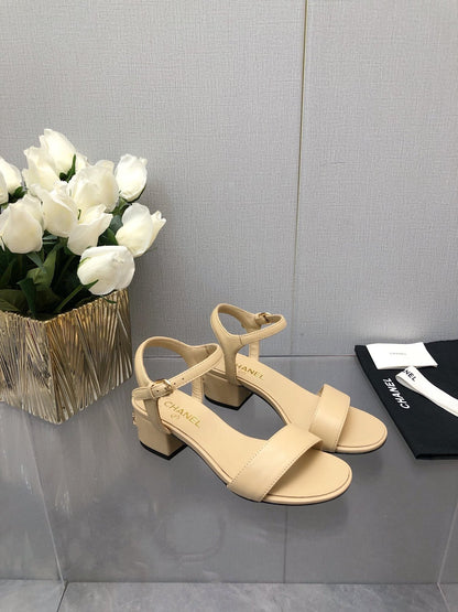 BLOCK HEEL 5 CM SANDAL IN SAND BROWN LAMBSKIN