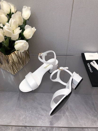 BLOCK HEEL 5 CM SANDAL IN WHITE LAMBSKIN