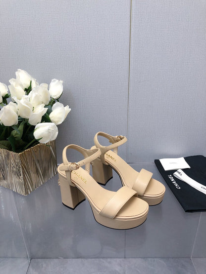 BLOCK HEEL 9 CM SANDAL IN SAND BROWN LAMBSKIN