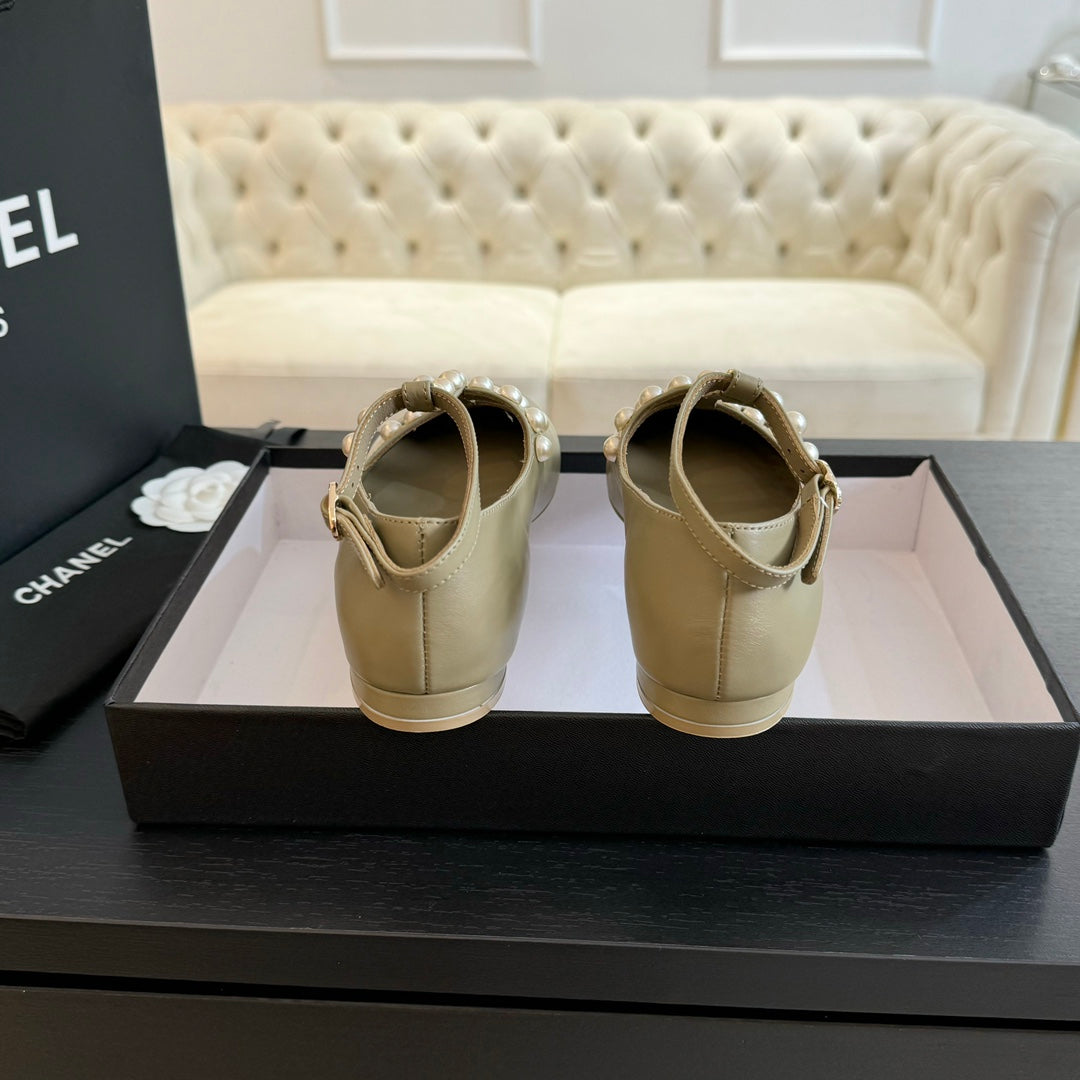 MARY JANES SHOES ECRU BEIGE GOATSKIN WITH FAUX PEARL