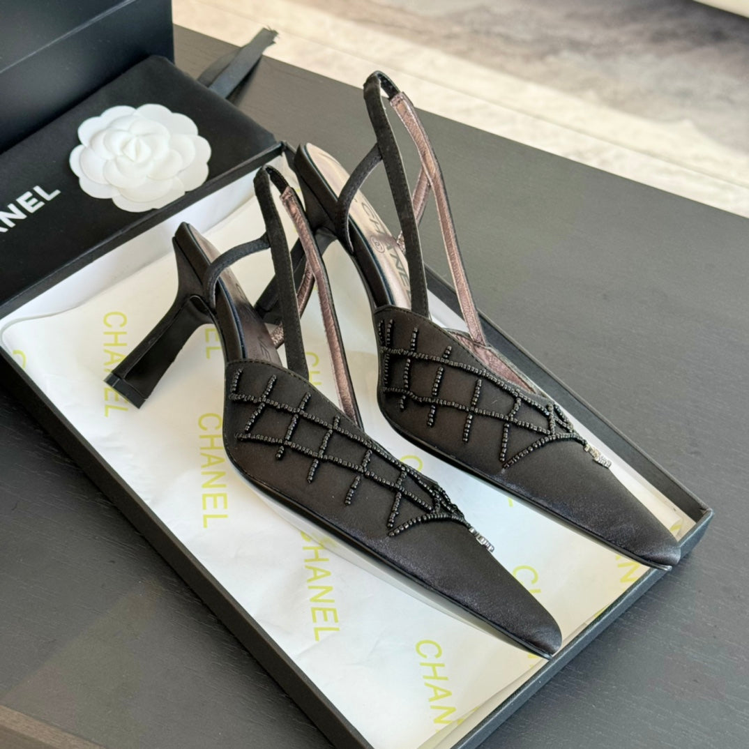 POINTED SLINGBACK MID HEELS BLACK LAMBSKIN
