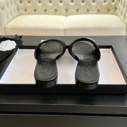 CC BLACK WOVEN FLAT SLIPPERS