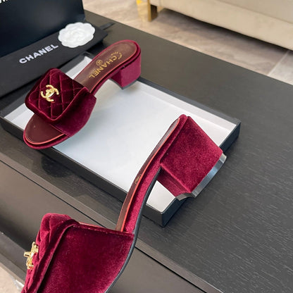 MID-HEEL 5 CM MULE IN BURGUNDY RED VELVET