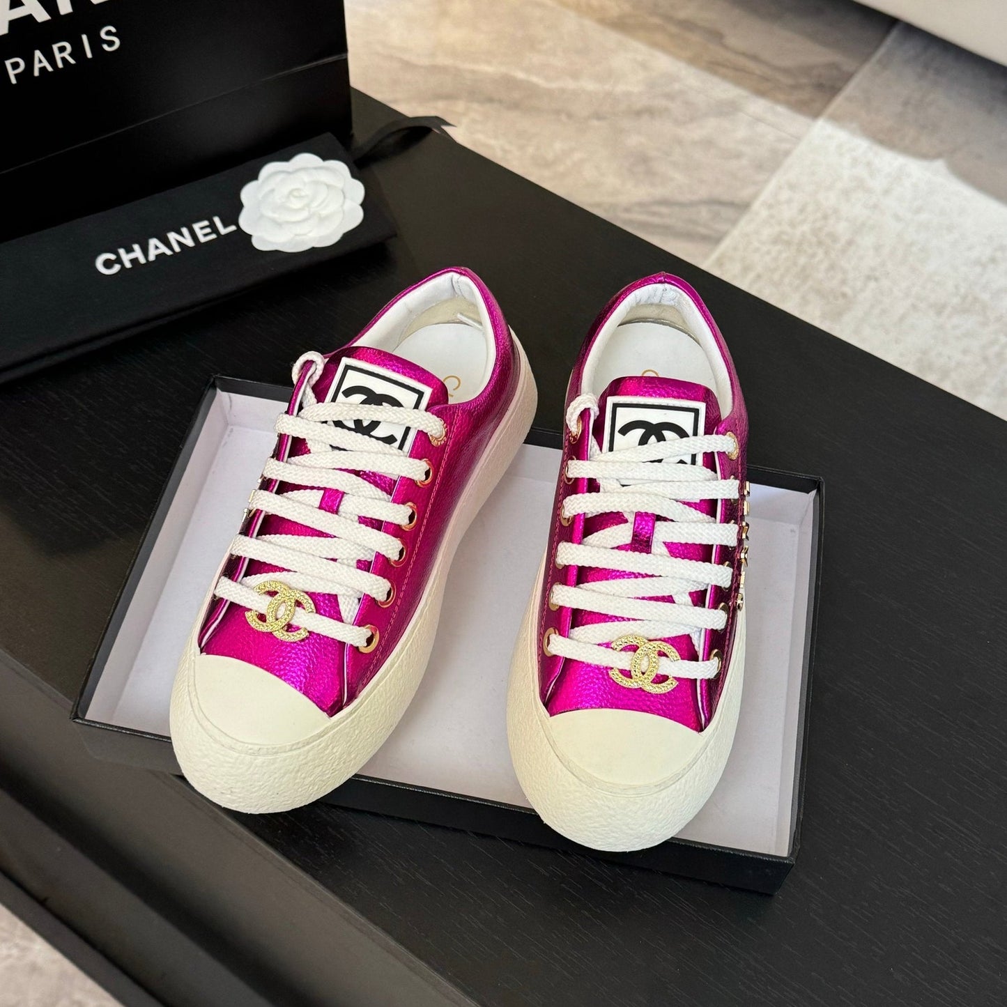 BIG-HEAD COOKIE SHOES IN MAGENTA PURPLE LAMBSKIN