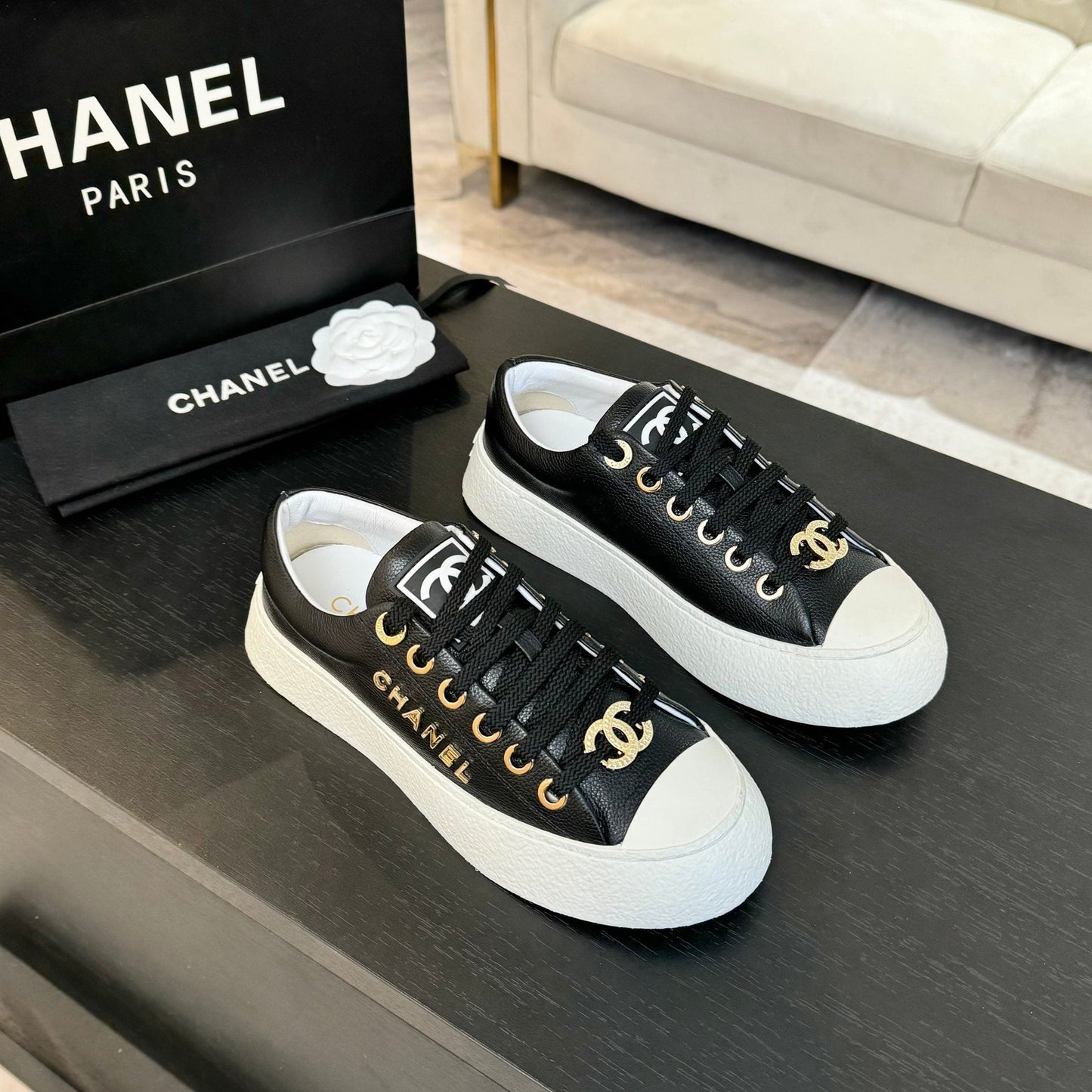 BIG-HEAD COOKIE SHOES IN BLACK MIX WHITE LAMBSKIN