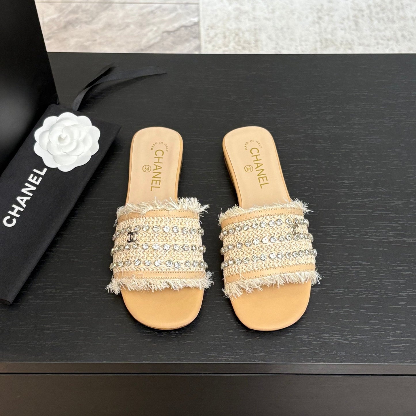 FLAT SANDALS BEIGE MIX LIGHT ORANGE WITH CRYSTALS