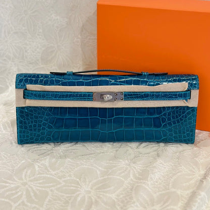 KELLY CUT 31 IN CLASSIC BLUE SHINNY ALLIGATOR LEATHER WITH SILVER HARDWARE
