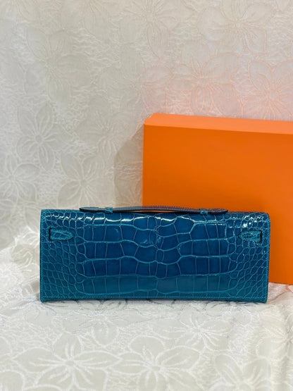 KELLY CUT 31 IN CLASSIC BLUE SHINNY ALLIGATOR LEATHER WITH SILVER HARDWARE