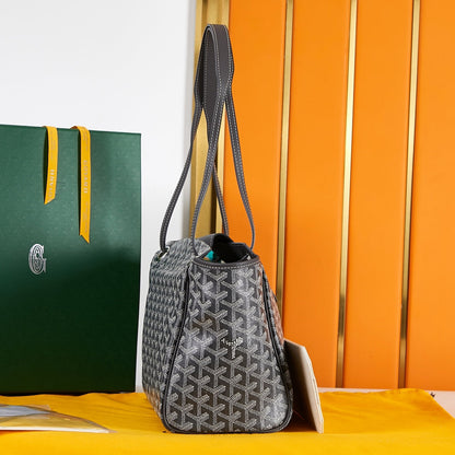 ROUETTE SOUPLE BAG 31 IN BLACK GOYARDINE CANVAS AND CALFSKIN