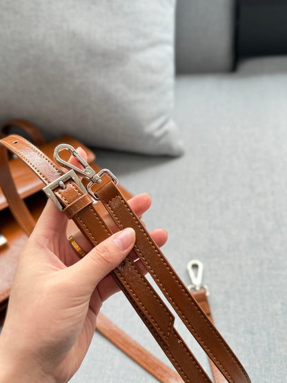 GALLERIA SHOULDER BAG 27 IN BROWN CALFSKIN