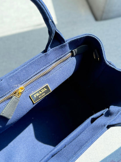 CANAPA TOTE BAG 26 IN WEDGEWOOD BLUE LINEN BLEND EMBROIDED LOGO