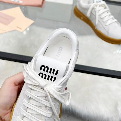 ECRU SNEAKERS IN LIGHT GREY SUEDE