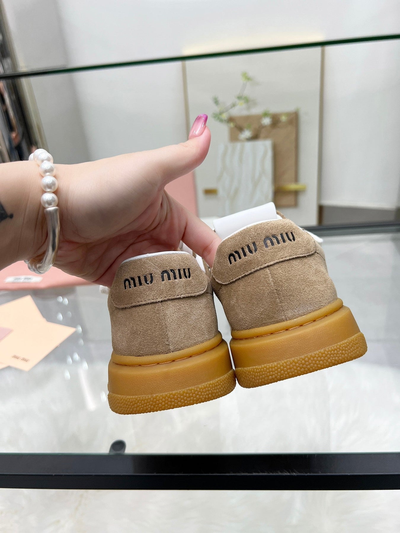 ECRU SNEAKERS IN BROWN BLEACHED SUEDE