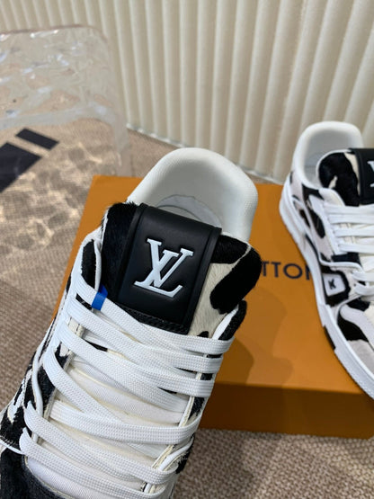 LV TRAINER SNEAKER BLACK MIX WHITE