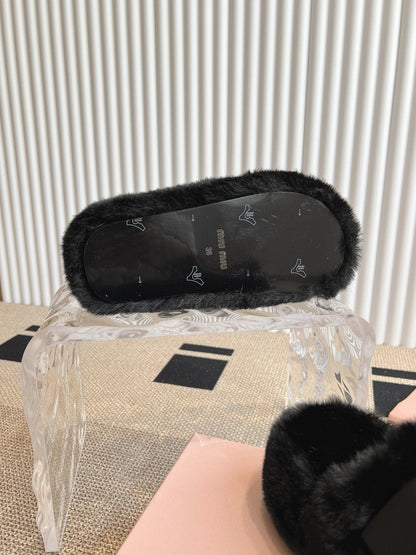 MULES IN BLACK RABBIT FUR SILVER HARDWARE