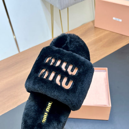 FUR SLIPPER BLACK