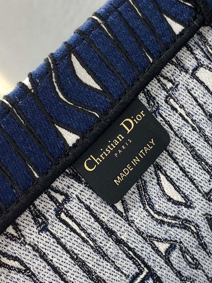 MISS LARGE TOTE 42 IN WHITE MIX DEEP COVE BLUE CANVAS