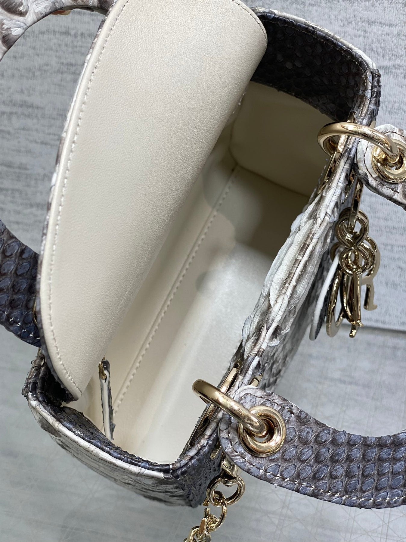 MINI 17 LADY BAG IN WHITE MIX BLACK SNAKESKIN PATTERN LAMBSKIN