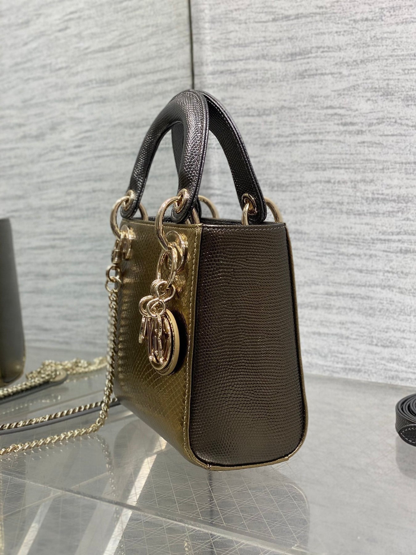 MINI 17 LADY BAG IN GOLD METALLIC LAMBSKIN