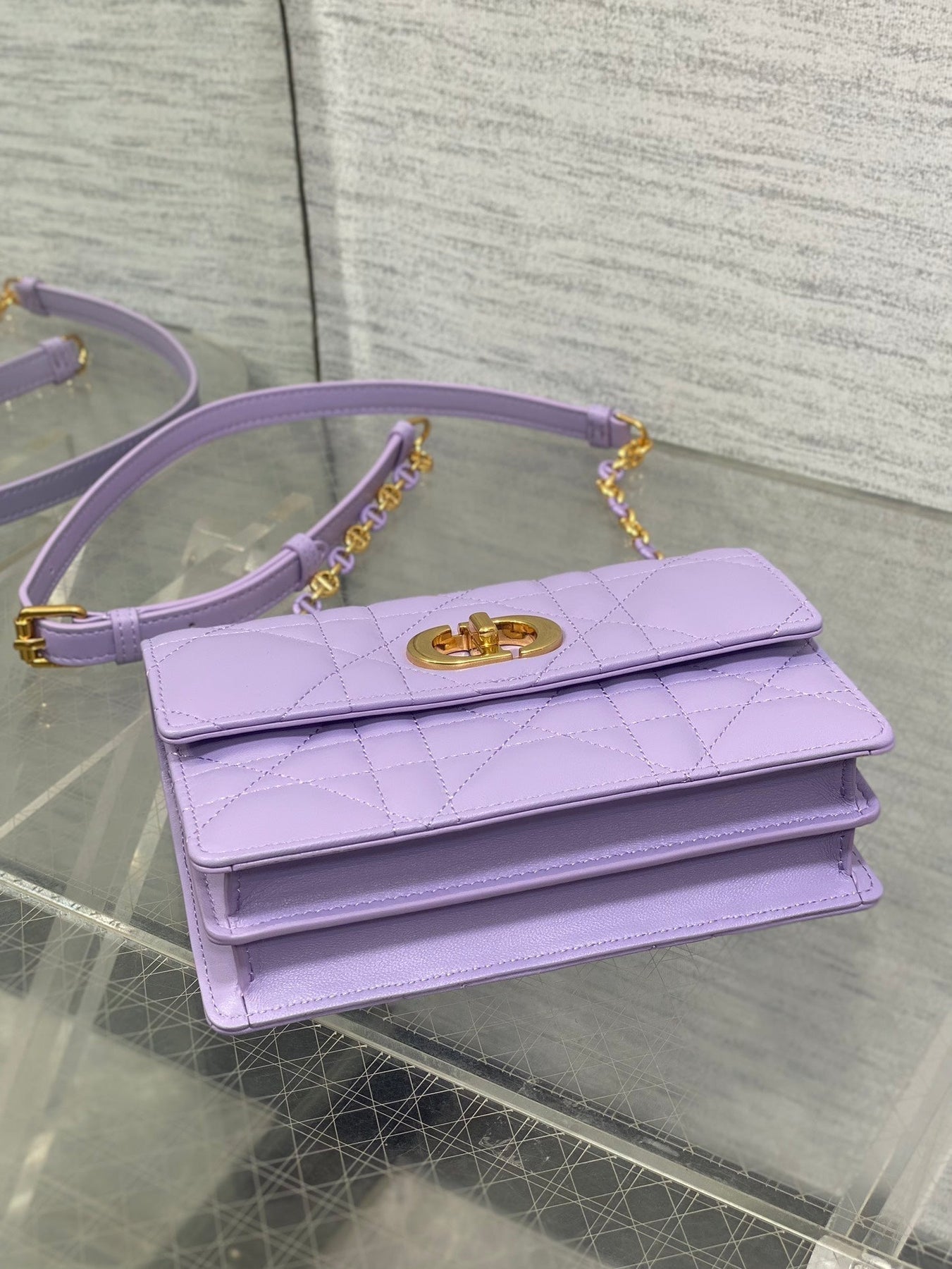 MISS CARO MINI BAG 17 IN BABY PURPLE MACROCANNAGE LAMBSKIN