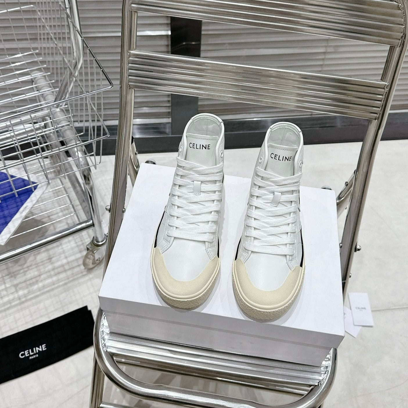 MID LOW LACE-UP ALAN SNEAKERS WITH TRIOMPHE PATCH IN CALFSKIN OPTIC WHITE