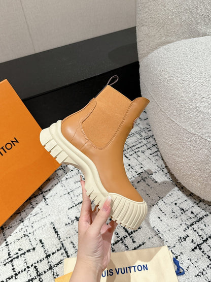 RUBY BOOTS IN BRONZE BROWN CALFSKIN