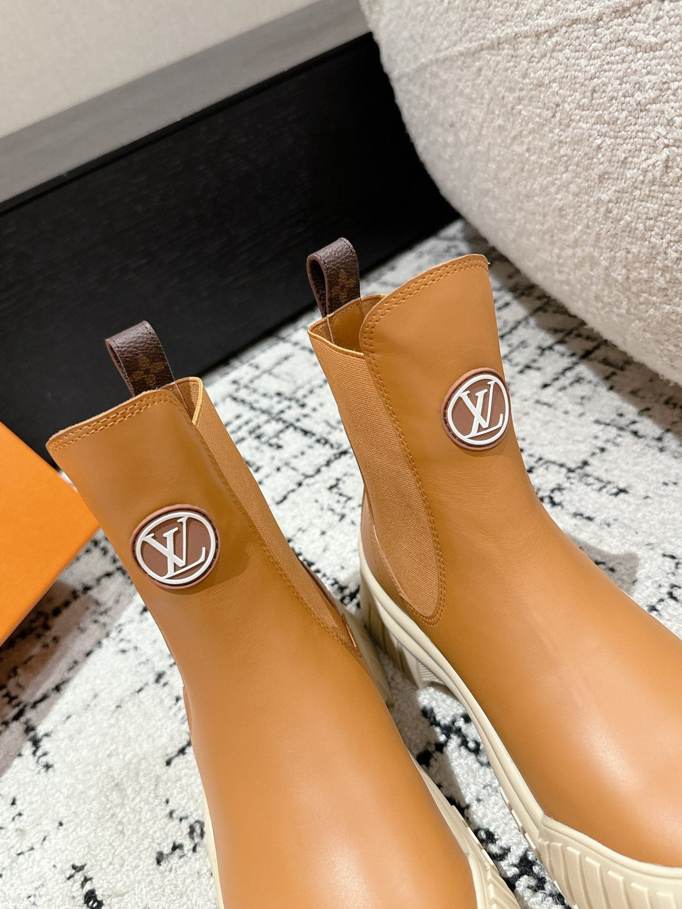 RUBY BOOTS IN BRONZE BROWN CALFSKIN