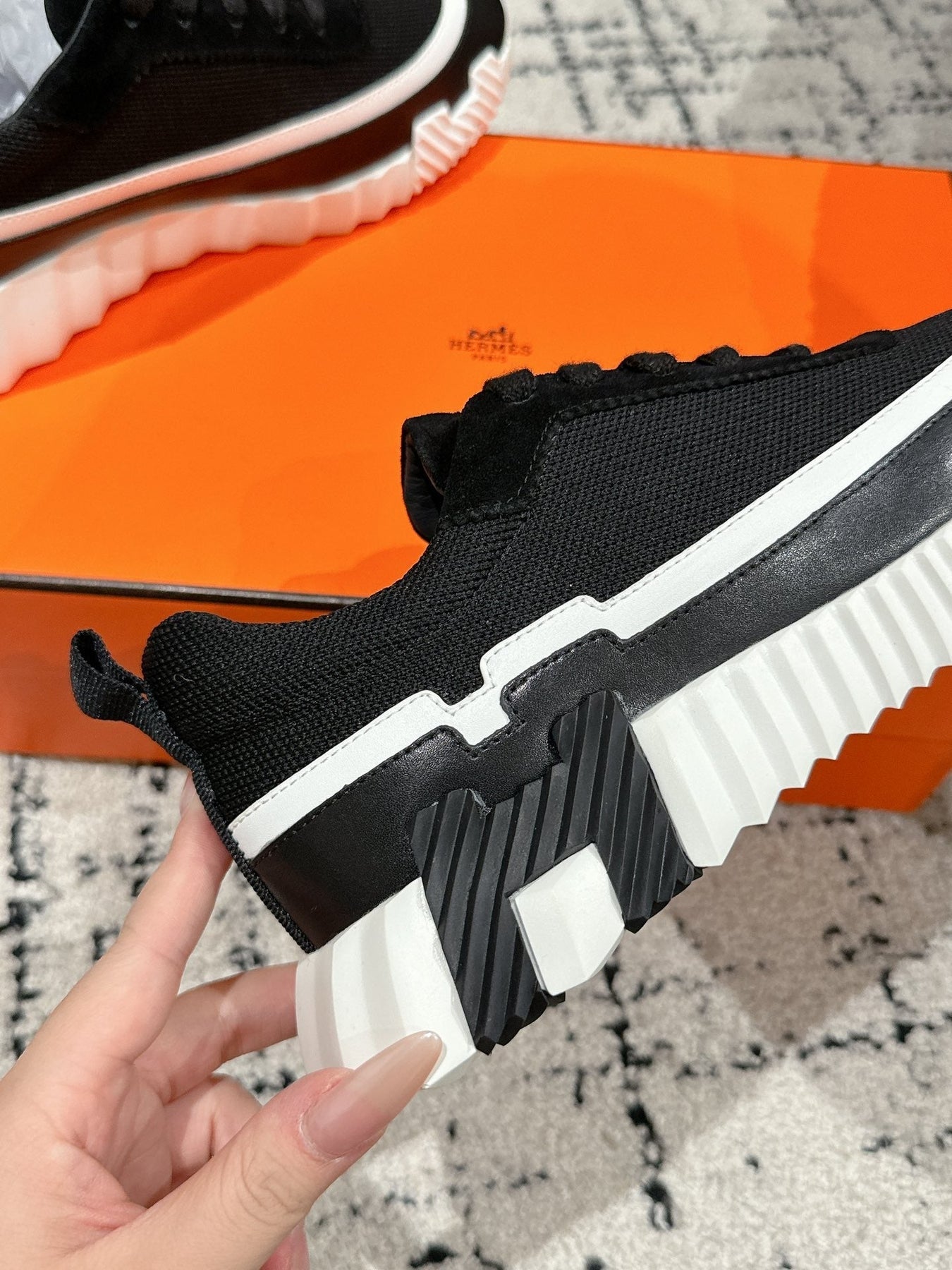 BOUNCING SNEAKER IN BLACK MIX WHITE CALFSKIN AND FABRIC