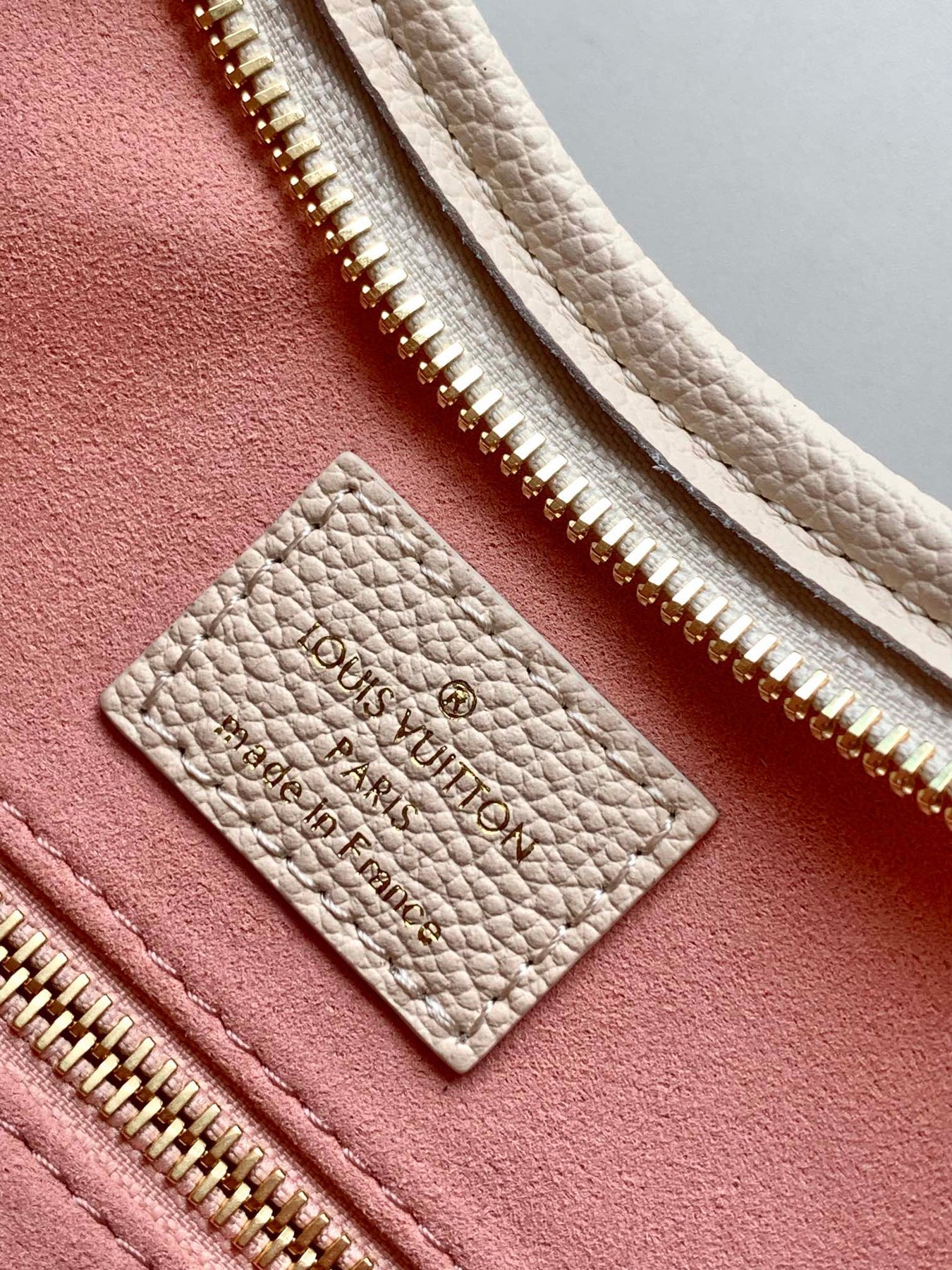 CARRYALL PM 29 BAG IN BEIGE MIX PINK MONOGRAM EMPREINTE LEATHER